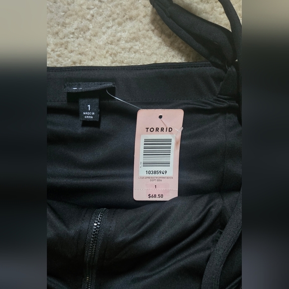 NWT Torrid Black and Gray Leopard Print Bodycon Retro Wiggle Dress Size 1X - Picture 3 of 6